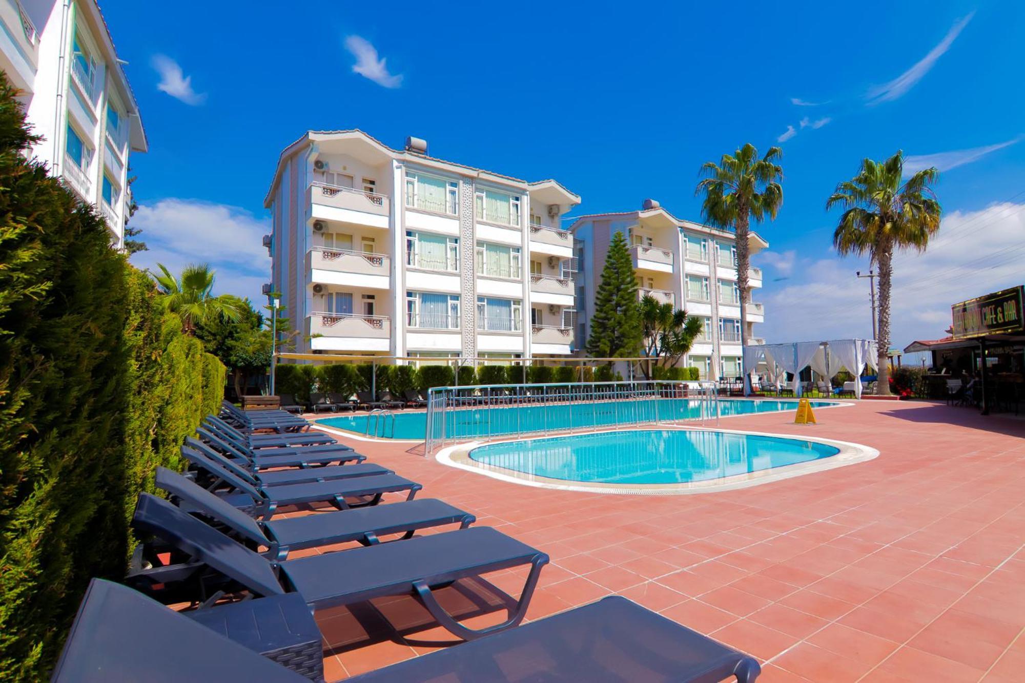 New Garden Hotel Sidé Extérieur photo
