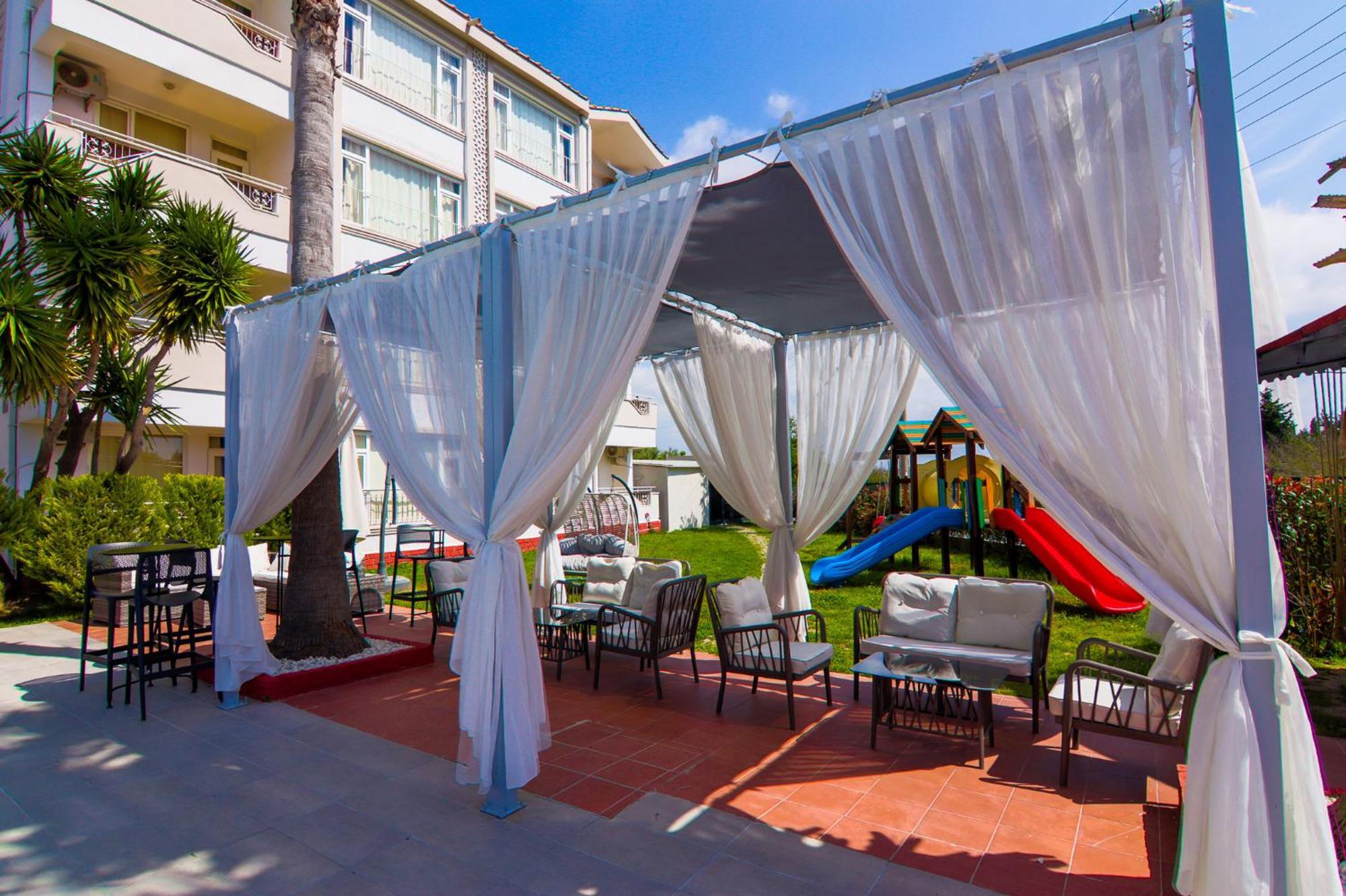 New Garden Hotel Sidé Extérieur photo