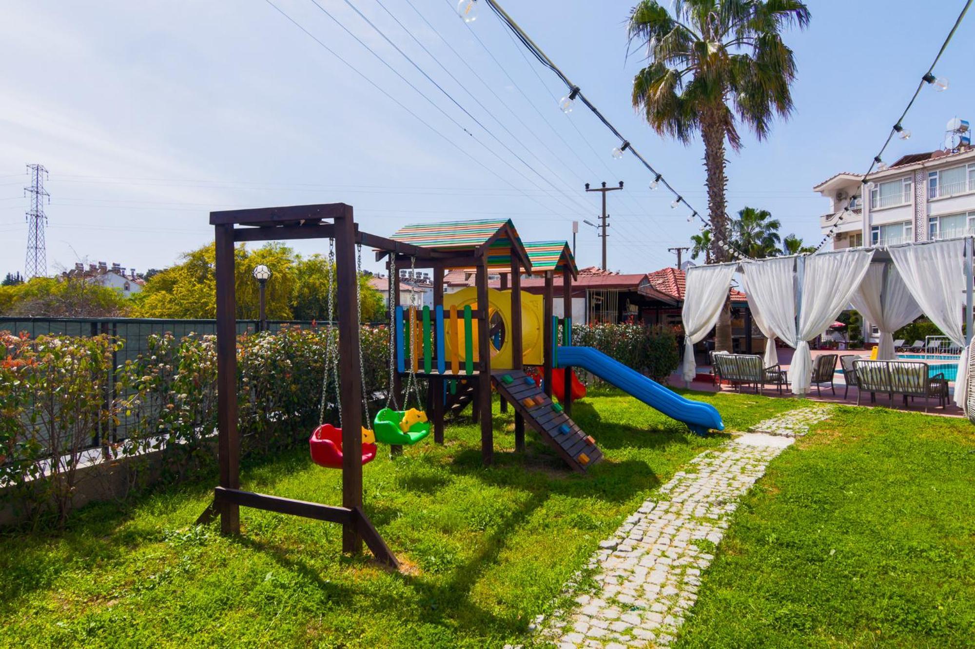 New Garden Hotel Sidé Extérieur photo